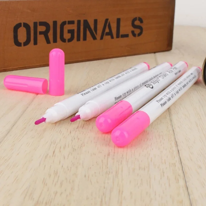 Water Soluble Disappearing Pen - огляд і ціна Copic Marker Sketch